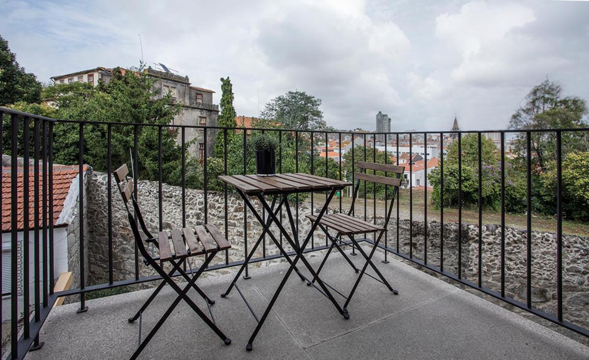 Orm - Martires & Pinheiro Apartments Porto Buitenkant foto